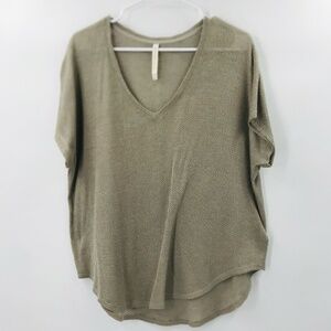 Babaton The Group V Neck Short Sleeve Knit Top Tan Size Small